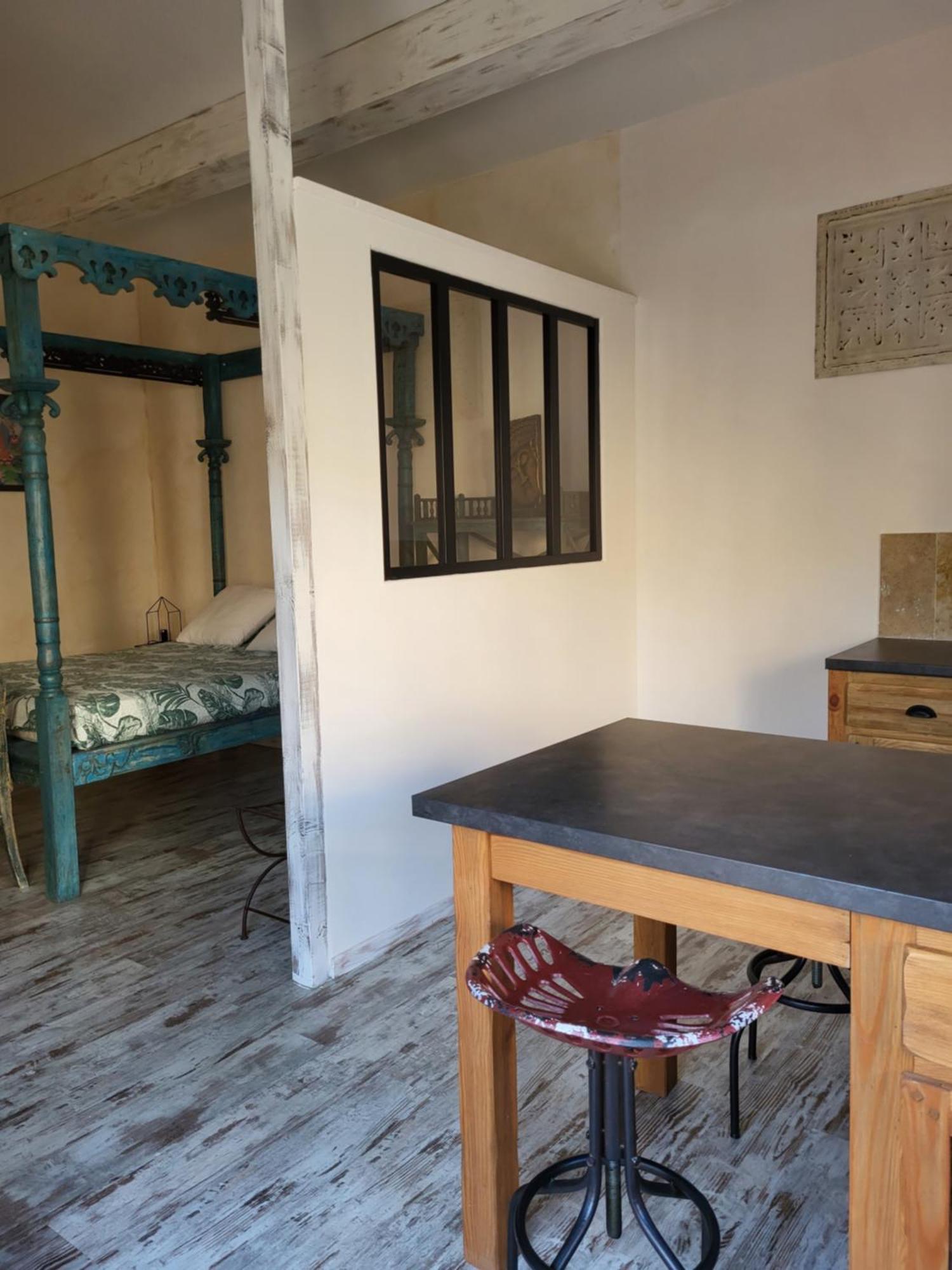 Studios Et Gite La Sauvasse Vagnas 部屋 写真