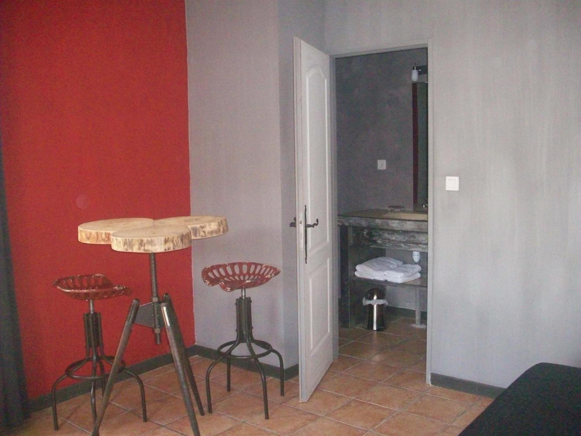 Studios Et Gite La Sauvasse Vagnas 部屋 写真