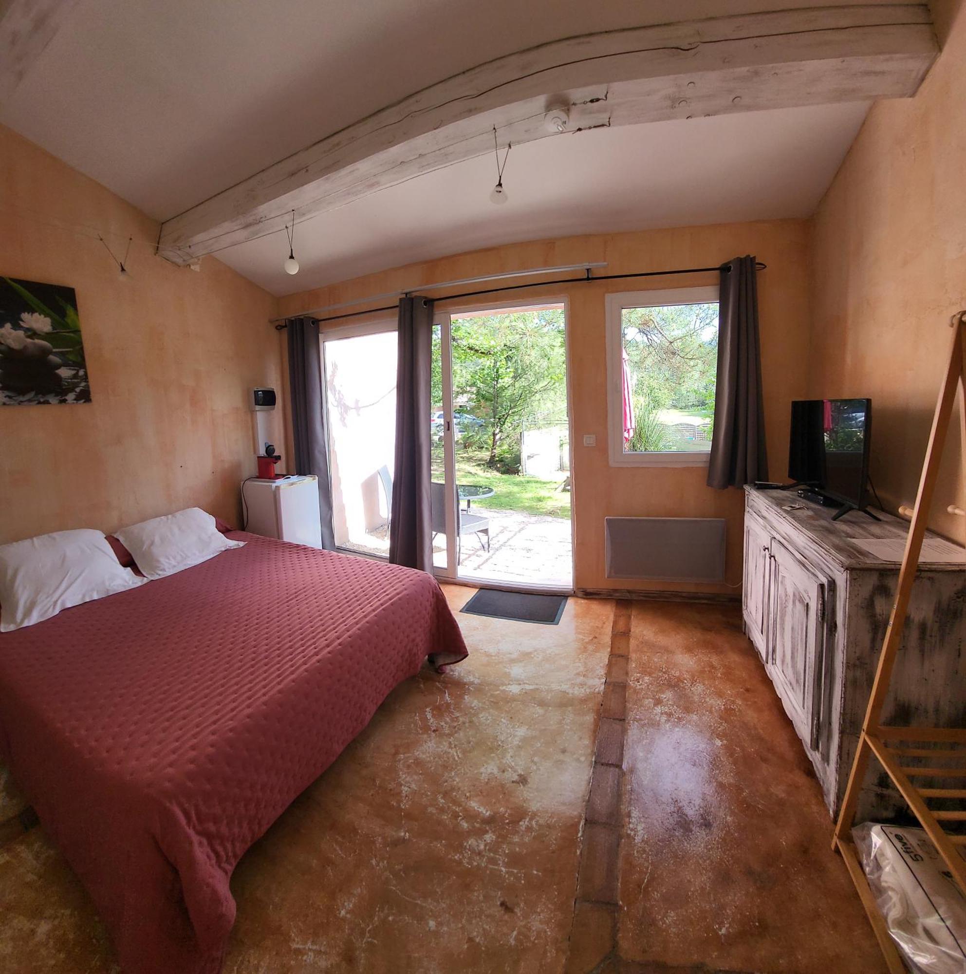 Studios Et Gite La Sauvasse Vagnas 部屋 写真