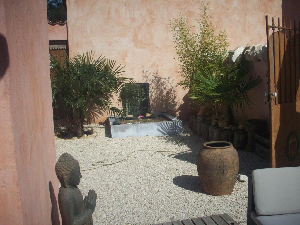 Studios Et Gite La Sauvasse Vagnas 部屋 写真